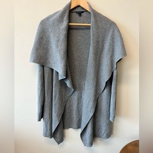 Lafayette 148 New York gray 100% merino wool cardigan